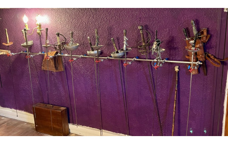 Equipe de Collecte et d'Etude des Armes d'Escrime Sportive à travers les ages
